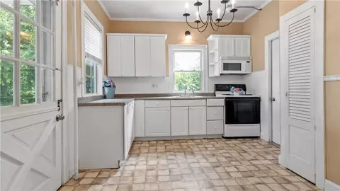 Kitchen - 51 Beach St, Westerly, RI 02891 photo 1 of 4
