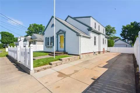 243 Pullen Ave, Pawtucket, RI 02861 photo 27