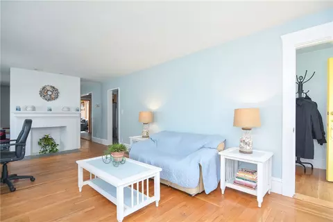 243 Pullen Ave, Pawtucket, RI 02861 photo 3