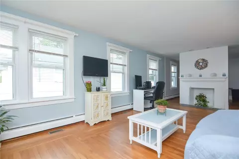 243 Pullen Ave, Pawtucket, RI 02861 photo 4