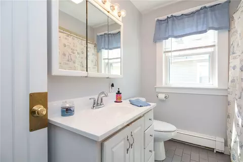 243 Pullen Ave, Pawtucket, RI 02861 photo 14