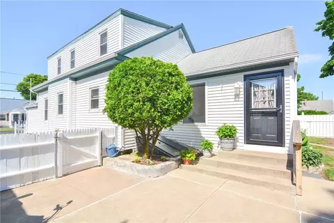 243 Pullen Ave, Pawtucket, RI 02861 photo 28