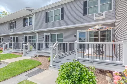 200 Post Rd #211, Warwick, RI 02888 photo 2