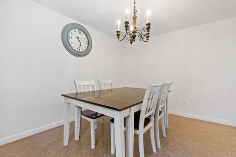 7 Gail Ct, Coventry, RI 02816 photo 10