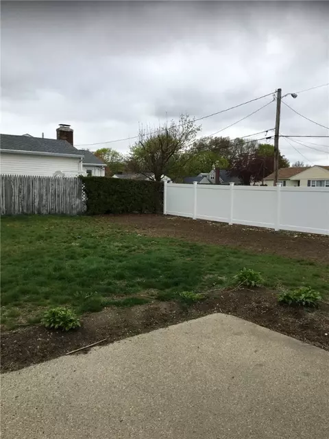 Exterior - 506 Killingly St, Johnston, RI 02919 photo 7 of 7