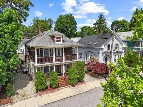 114 6th St, Providence, RI 02906