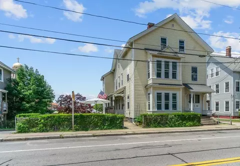169 Park Ave, Woonsocket, RI 02895