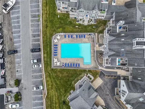 Exterior - 700 Shore Dr #602, Fall River, MA 02721 photo 5 of 5