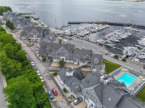 View/Area - 700 Shore Dr #602, Fall River, MA 02721 photo 2 of 6