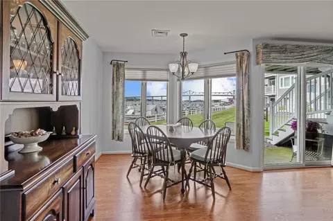Dining - 700 Shore Dr #602, Fall River, MA 02721 photo 1 of 1