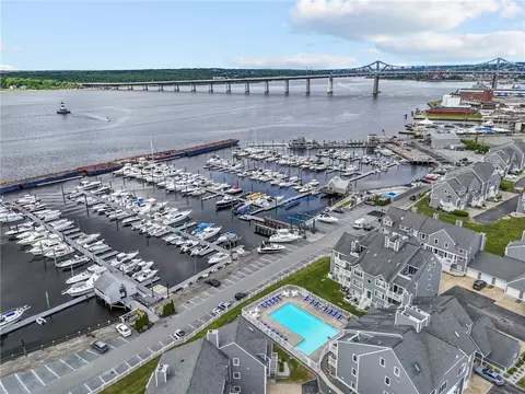 View/Area - 700 Shore Dr #602, Fall River, MA 02721 photo 3 of 6