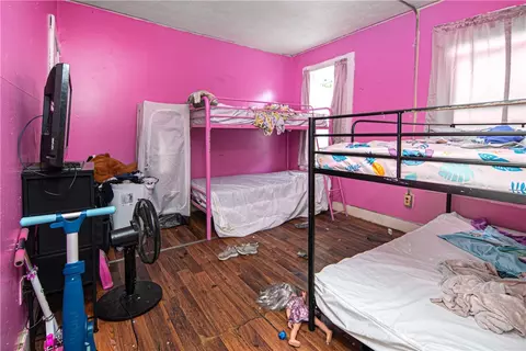 130 E School St, Woonsocket, RI 02895 photo 11