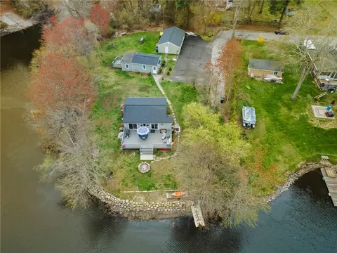 5 View Rd, Coventry, RI 02816