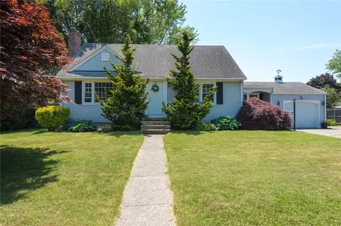 65 Grassy Plains Rd, East Providence, RI 02915