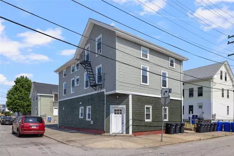 198 Harrison St, Pawtucket, RI 02860