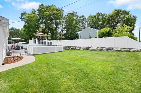 375 Congress St, Woonsocket, RI 02895 photo 43