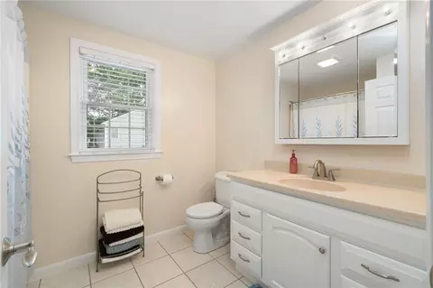 Bath - 375 Congress St, Woonsocket, RI 02895 photo 3 of 3