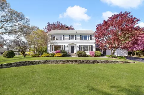 63 Briarcliff Ave, Warwick, RI 02889 photo 15