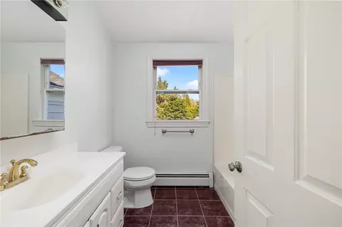 63 Briarcliff Ave, Warwick, RI 02889 photo 41