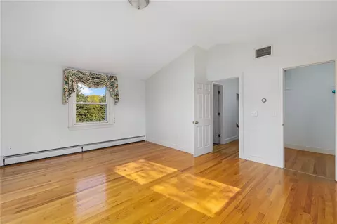 63 Briarcliff Ave, Warwick, RI 02889 photo 38