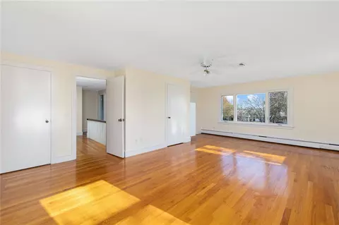63 Briarcliff Ave, Warwick, RI 02889 photo 39