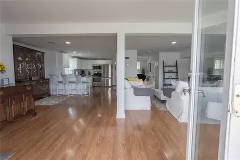 Entry Way - 5 Harris Ave, Warwick, RI 02889 photo 3 of 4