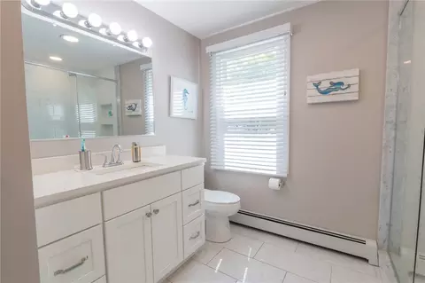 Bath - 5 Harris Ave, Warwick, RI 02889 photo 2 of 2