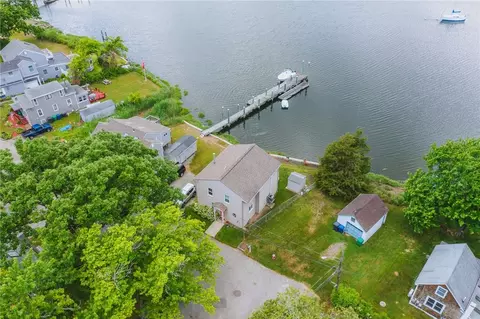 View/Area - 5 Harris Ave, Warwick, RI 02889 photo 4 of 7