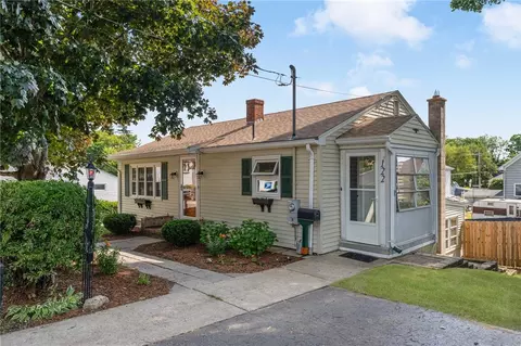 Exterior - 122 Fairfield Ave, Woonsocket, RI 02895 photo 8 of 8