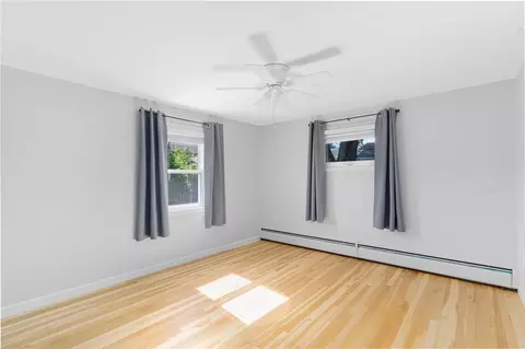 Bedroom - 122 Fairfield Ave, Woonsocket, RI 02895 photo 2 of 4