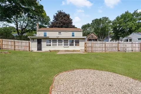 Exterior - 122 Fairfield Ave, Woonsocket, RI 02895 photo 3 of 8