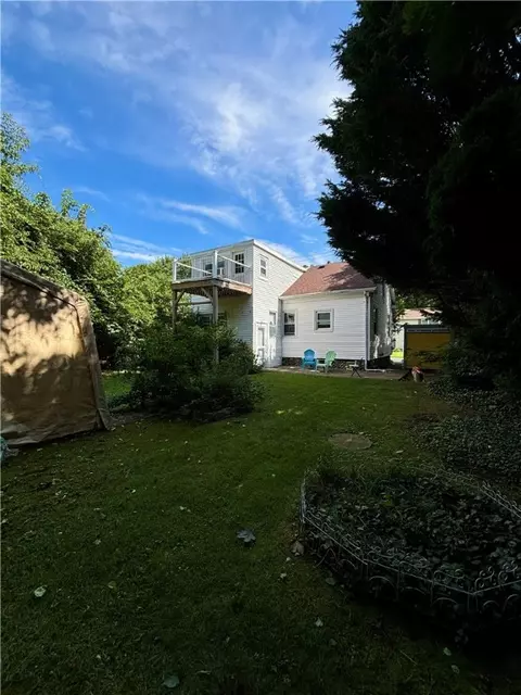 Exterior - 18 Kernick St, Warwick, RI 02886 photo 5 of 6