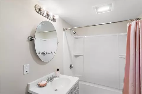 Bath - 82 Phillips St, Woonsocket, RI 02895 photo 6 of 6