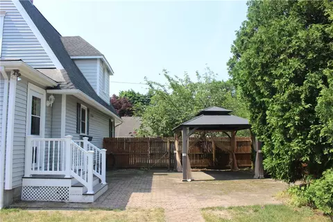 29 Chapmans Ave, Warwick, RI 02886 photo 38