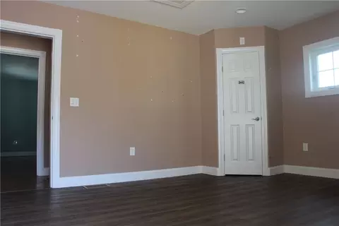 29 Chapmans Ave, Warwick, RI 02886 photo 10