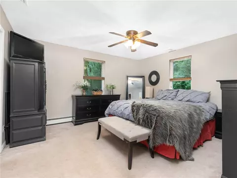 976 Putnam Pike, Glocester, RI 02814 photo 11