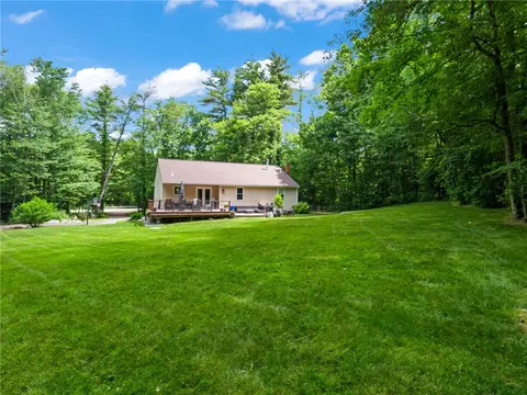 976 Putnam Pike, Glocester, RI 02814 photo 25