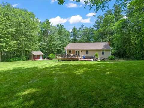 976 Putnam Pike, Glocester, RI 02814 photo 23