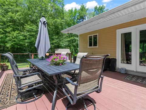 976 Putnam Pike, Glocester, RI 02814 photo 21