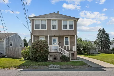 34 Roma St, East Providence, RI 02914
