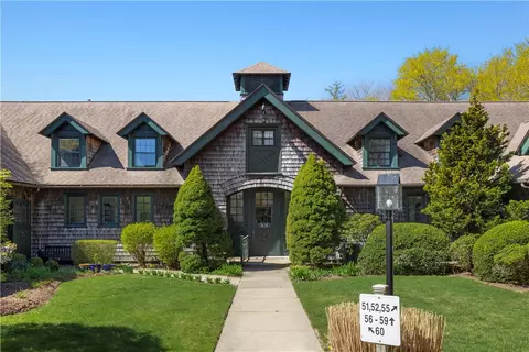 58 Shadow Farm Way, South Kingstown, RI 02879