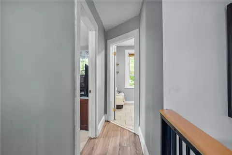 16 Collins St, Woonsocket, RI 02895 photo 17