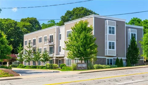 1001 Main St #20, East Greenwich, RI 02818