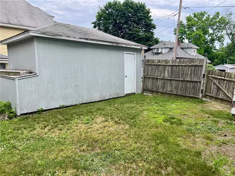 56 Asylum St, Woonsocket, RI 02895 photo 31