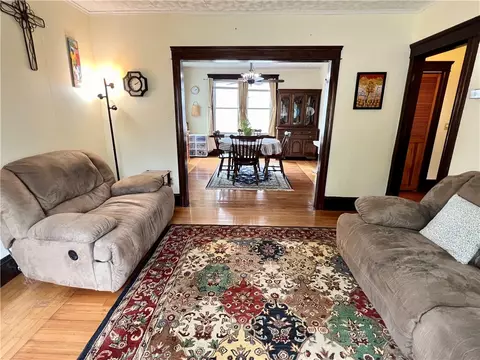 56 Asylum St, Woonsocket, RI 02895 photo 7