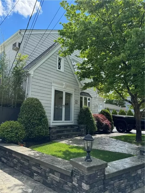 605 Armistice Blvd, Pawtucket, RI 02861