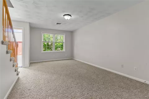 140 Samuel Ave, Pawtucket, RI 02860