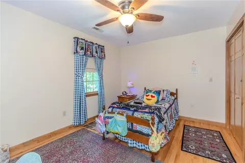 Bedroom - 46 S Eagle Nest Dr, Lincoln, RI 02865 photo 5 of 11