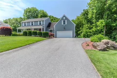 Exterior - 46 S Eagle Nest Dr, Lincoln, RI 02865 photo 2 of 10
