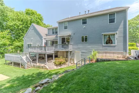 Exterior - 46 S Eagle Nest Dr, Lincoln, RI 02865 photo 9 of 10